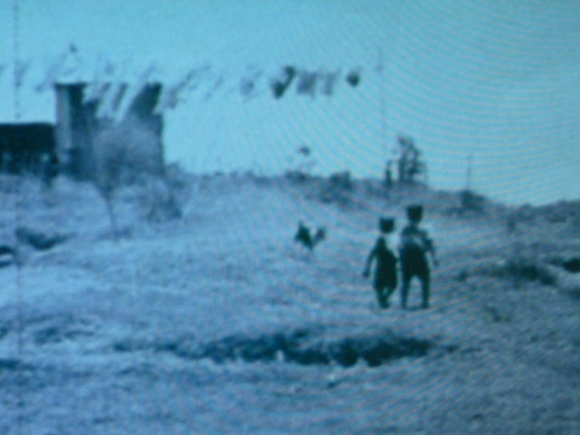 Children near golf course at La Perouse in the 1930's